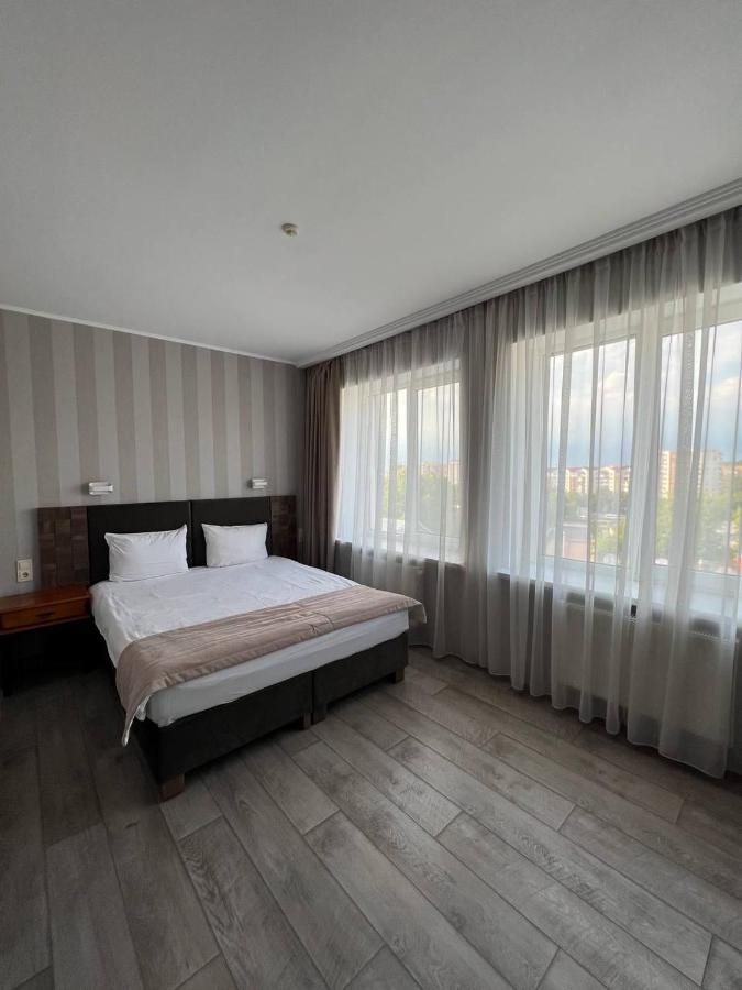 Pallada Hotel 테르노필 외부 사진